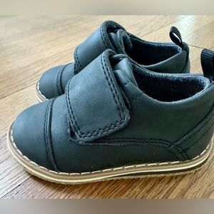 Cat & Jack Toddler Shoes, Size 5, Black, EUC